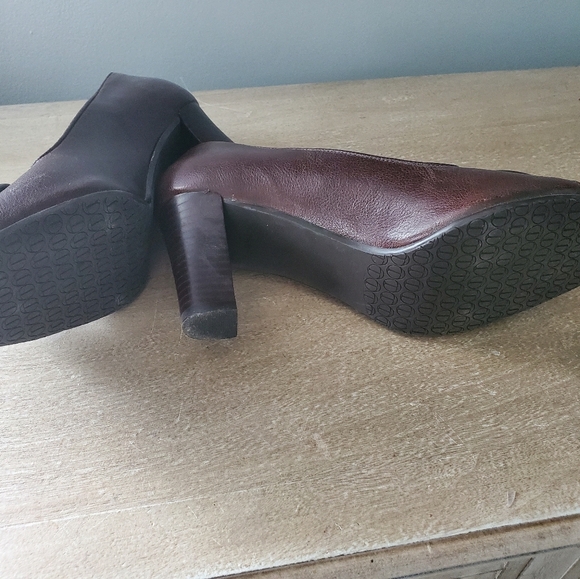 Talbots Vintage Brown Classic Open Toe Pumps - Picture 5 of 6